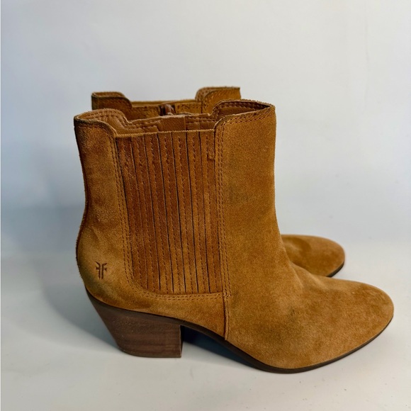 Frye Womens 7.5 M Sandra Chelsea Block Heel Western Boots Cognac Suede Leather - Picture 5 of 15